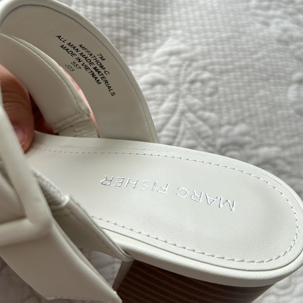 Marc Fisher Sandals - Picture 4 of 4